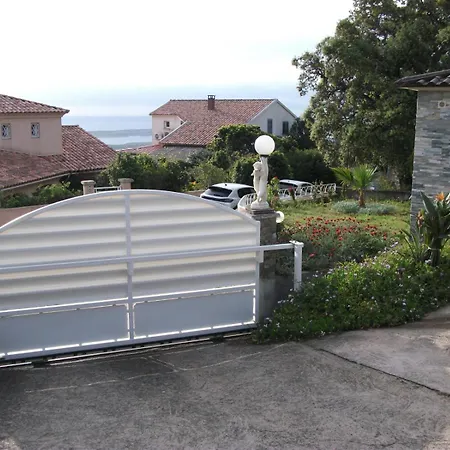 公寓 T2 Dans La Region Bastiaise Vue Sur La 菲里亚尼