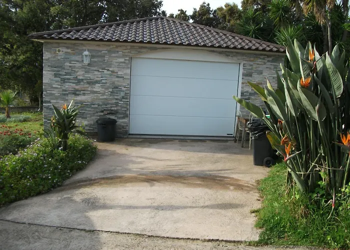 T2 Dans La Region Bastiaise Vue Sur La Фуриани